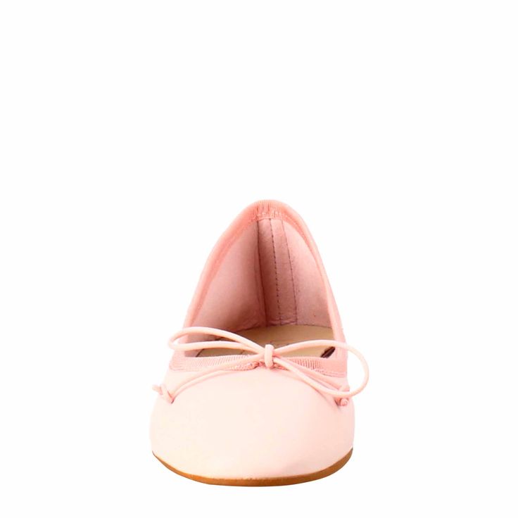 Woman's unlined ballerina in powder-colored smooth leather

Full grain leather
Unlined

Sole in microlite

Made in Italy

Composition:
 Upper: 100% Leather
 Bottom: Rubber and Leather
 Insole: 100% Leather Pink Leather Flats With Rubber Sole, Pink Low Heel Ballet Flats For Formal Occasions, Pink Leather Ballet Flats For Formal Occasions, Elegant Pink Flats With Rubber Sole, Formal Pink Low Heel Ballet Flats, Formal Pink Leather Ballet Flats, Pink Leather Ballet Flats With Leather Sole, Pink Leather Flats With Low Heel, Pink Ballet Flats For Spring