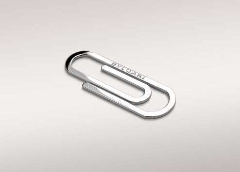 BVLGARI - Money clip in sterling silver.  Money clip in sterling silver featuring a big paper clip with Bulgari logo. Ref.34905 Price:  $265.00 Paper Clip Jewelry, Bulgari Logo, Cute Promise Rings, Hang Tag Design, Silver Money Clip, Trims Fashion, Nail Pen, 3d Jewelry, Jewelry Luxury