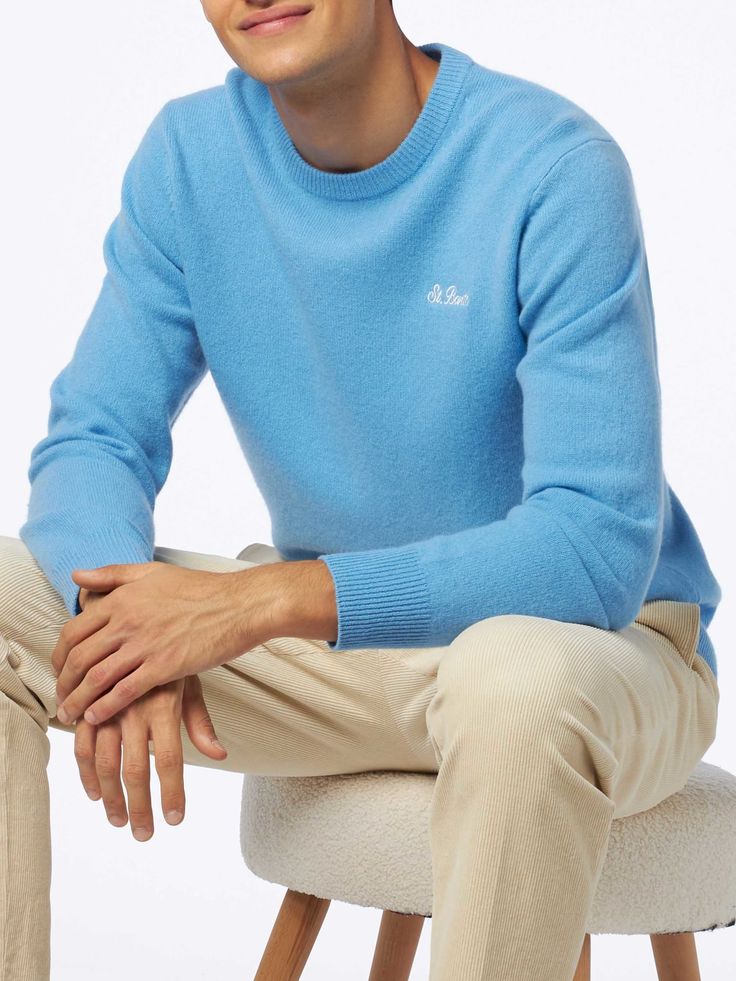 Man crewneck light blue sweaterSt. Barth embroideryRibbed collar bottom and cuffsRegular fitTrue to sizeSt. Barth logo on the sleeveComposition: 100% Wool Light Blue Crew Neck Sweatshirt With Ribbed Cuffs, Classic Light Blue Winter Sweater, Classic Blue Crew Neck Sweater, Classic Blue Crew Sweater, Classic Blue Crew Neck Sweatshirt, Classic Blue Sweater With Ribbed Cuffs, Classic Long Sleeve Light Blue Sweater, Classic Light Blue Long Sleeve Sweater, Men Crewneck