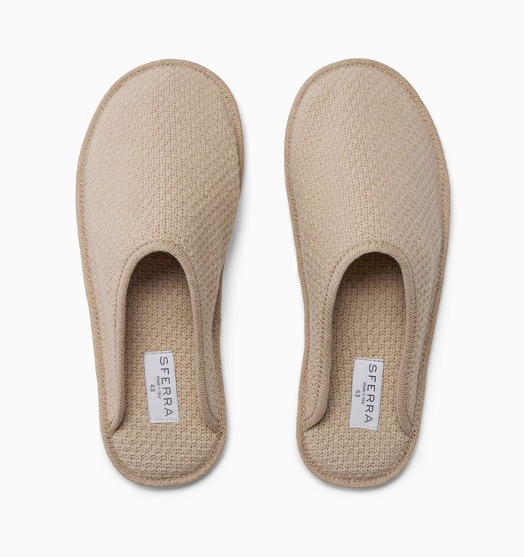 The Orsino slipper, a reimagined update to the classic Arlo design, combines minimalist aesthetics with functional features. Crafted from 100% cotton in elegant beige and grey colorways, the slipper boasts enhanced durability thanks to its basketweave technique. The non-slip coating on the outsole ensures both comfort and safety, making it an ideal choice for the stylish man. Slippers For Men, Stylish Man, Men's Slippers, Custom Decor, Fine Linens, Brand Collection, Us Man, Mens Slippers, Signature Collection