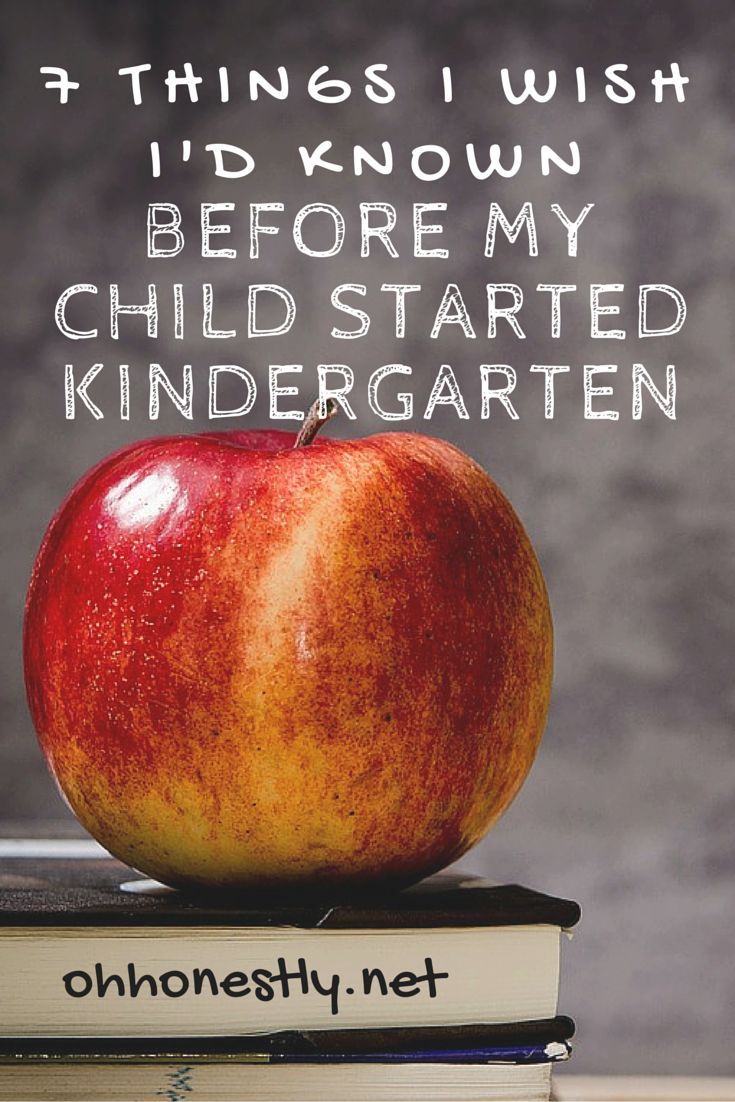 an apple sitting on top of two books with the words, i'd know before my child started kindergarten