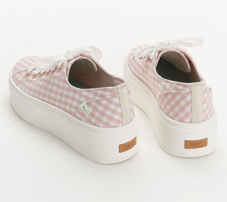 Pink Slip-on Platform Sneakers Casual, Pink Casual Slip-on Platform Sneakers, Outdoor Sneakers With Rubber Sole For Spring, Casual Pink Slip-on Platform Sneakers, Outdoor Rubber Sole Sneakers For Spring, Spring Outdoor Sneakers With Vulcanized Sole, Pink Comfortable Canvas Shoes For Spring, Comfortable Pink Canvas Shoes For Spring, Casual Pink Platform Sneakers