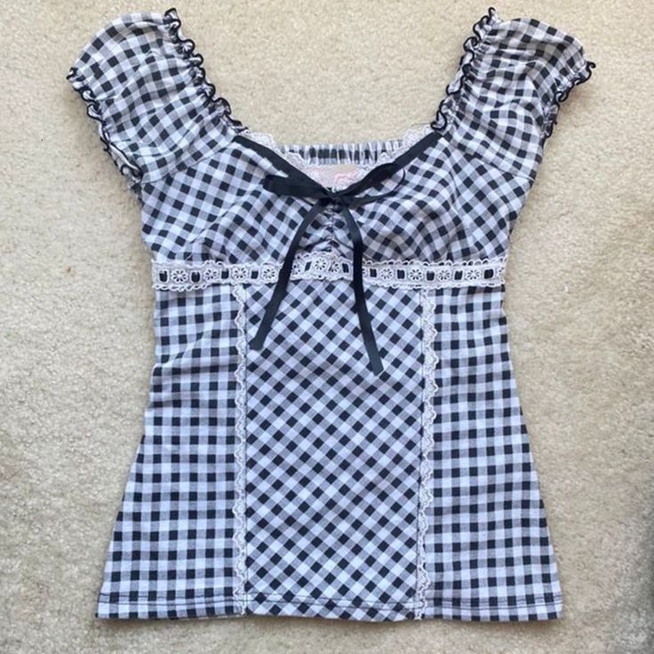 Fairycore Grunge, Bow Crop Tops, Summer Fashion Women, Plaid Pullover, Diy Vetement, Vintage Crop Tops, Girls Sweet, Grunge Style, Dream Clothes