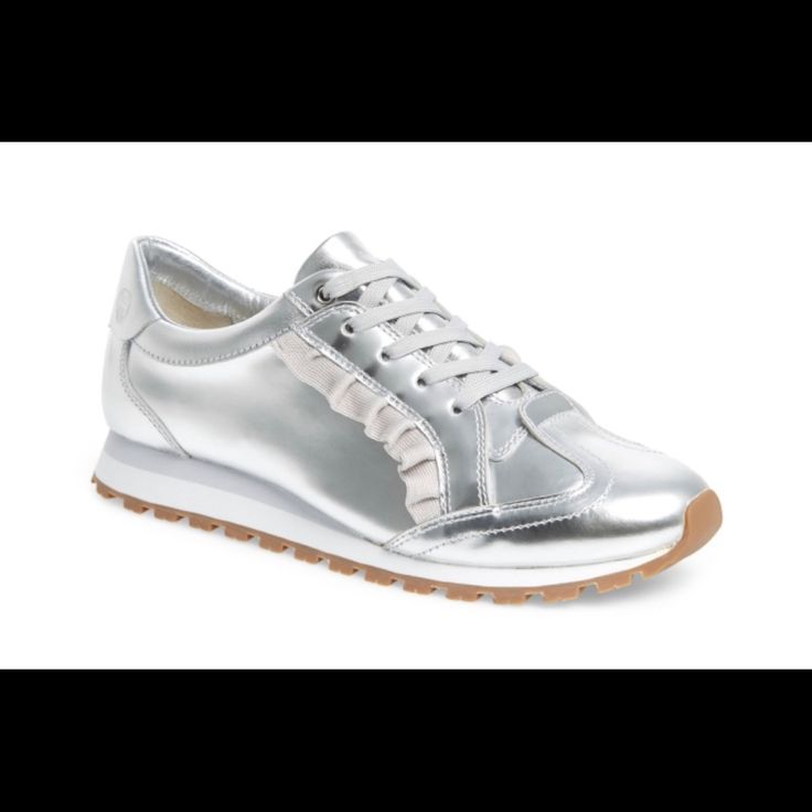 Nwt - Silver/Gray Ruffle Trainer Sneakers In A Stunning Matte Metallic. Leather Upper/Rubber Soles. Size 7-1/2. I Think They Run Small. I Am Between Sizes And Had To Order The 8 For Me. A Real Show Stopper!!!! Silver Sneakers With Laces For Spring, Silver Sneakers With Rubber Sole For Spring, Silver Low-top Sneakers For Spring, Tory Burch Sneakers, Tory Burch Espadrilles, Minimalist Sneakers, Navy Sneakers, Espadrille Sneakers, Matte Metallic