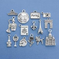 Charm Collection, Shadow Boxes, Jewelry Supplies, Online Jewelry, Crafts To Make, Zinc Alloy, Jewelry Crafts, Antique Silver, Necklaces Bracelets