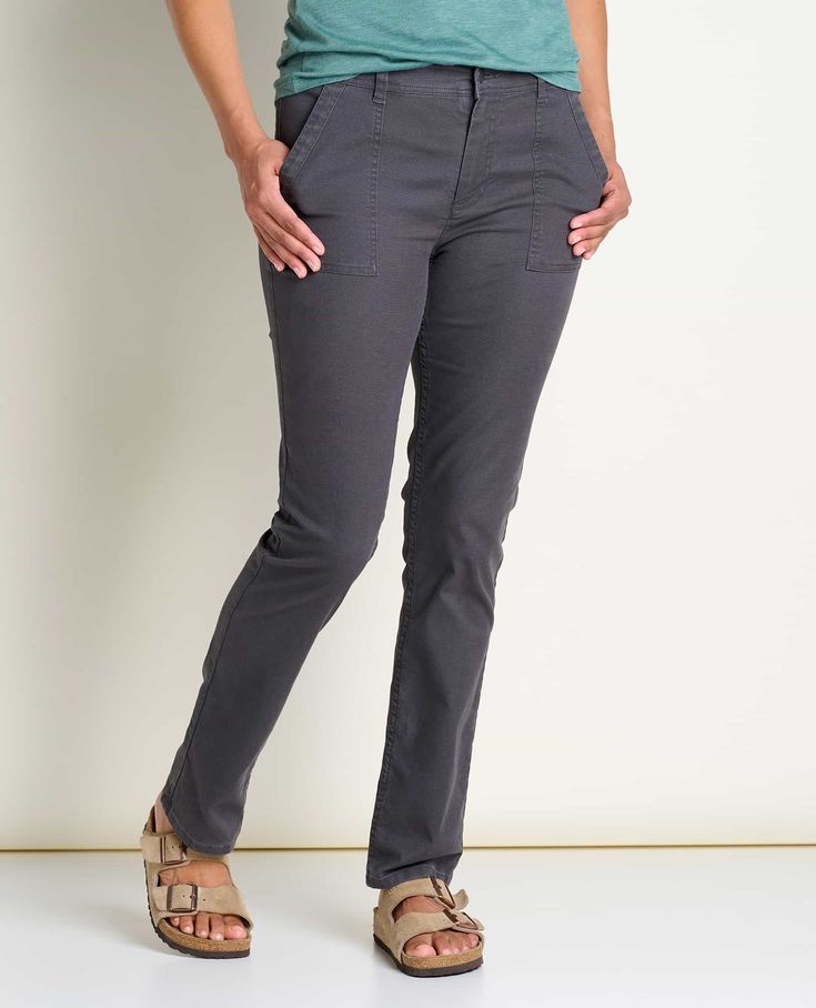 Relaxed workwear style that’s flattering on everybody, these pants have all the features you need for lived-in ease, including patch pockets and our signature FlexForm waistband. Overalls And Sweater, Workwear Style, Straight Leg Pant, Sustainable Fabric, Workwear Fashion, Shank Button, Short Jumpsuit, Sustainable Fabrics, New Arrival Dress