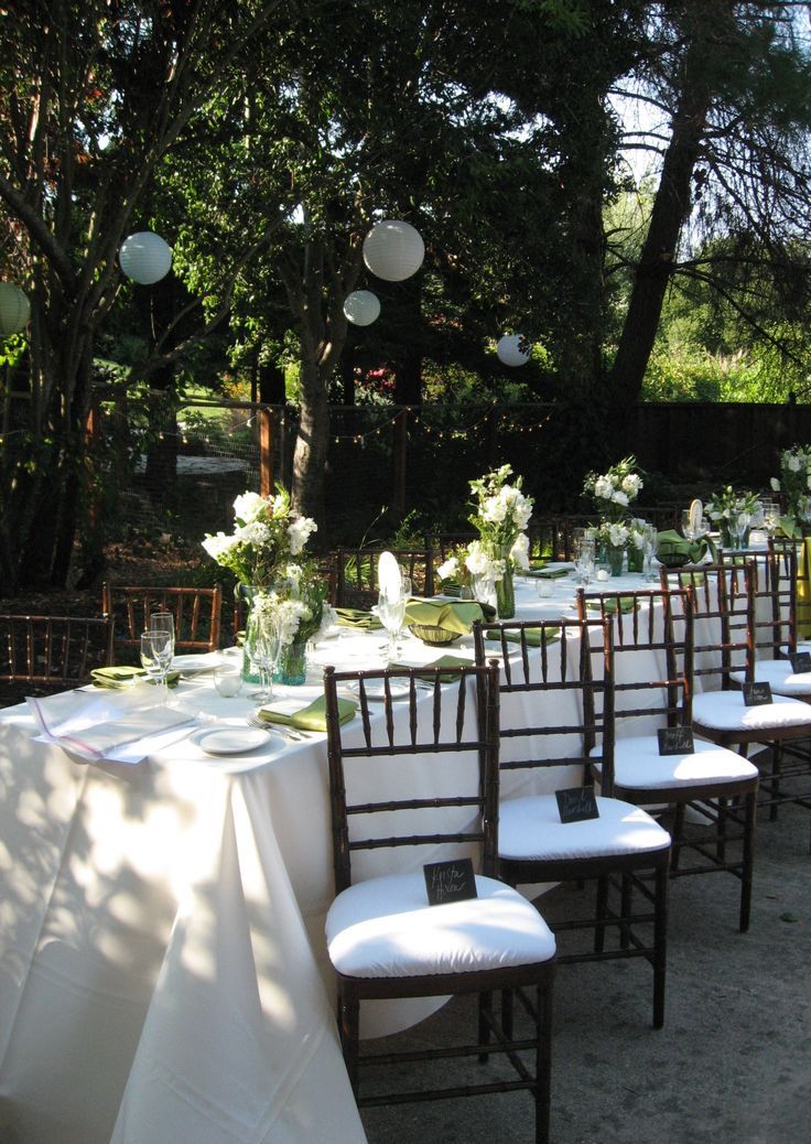 an image of a table set up for a wedding