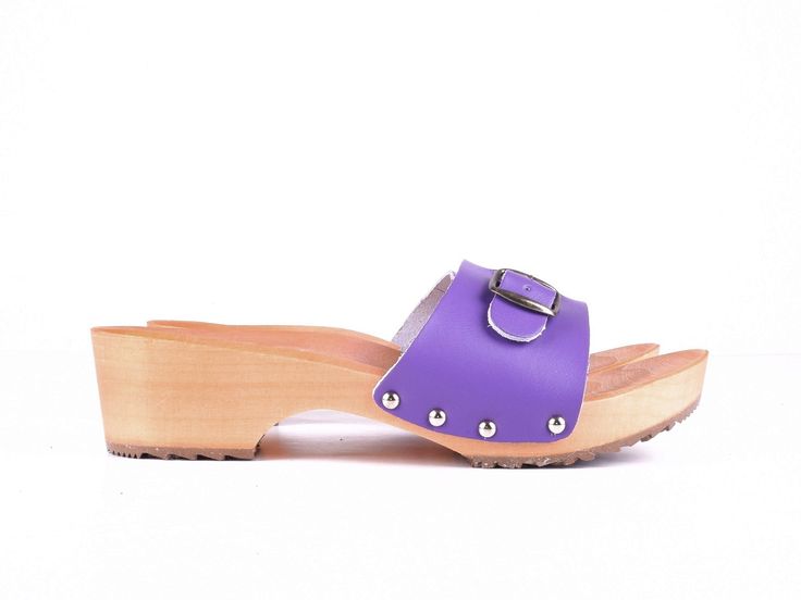 MADE FROM LEATHER AND ALDER WOOD Open toe Clogs for Women Low heals ergonomic wooden sole and soft leather. made to order. Available in sizes 36-41. For other sizes please contact me EUR 35 l UK 2.5 l AUS 4.5 l USA 5 l up to 22.3cm l 8.78 inches EUR 36 l UK 3.5 l AUS 5.5 l USA 6 l up to 23cm l 9.02 inches EUR 37 l UK 4 l AUS 6 l USA 6.5 l up to 23.7cm l 9.33 inches EUR 38 l UK 5 l AUS 7 l USA 7.5 l up to 24.5cm l 9.65 inches EUR 39 l UK 6 l AUS 8 l USA 8.5 l up to 25.3cm l 9.96 inches EUR 40 l U Purple Slip-on Clogs For Summer, Purple Closed Toe Clogs For Summer, Summer Purple Closed Toe Clogs, Purple Slip-on Beach Clogs, Purple Clogs For Summer Beach, Purple Beach Clogs For Summer, Purple Summer Beach Clogs, Beach Slip-on Clogs With Heel Loop, Bridemaids Gift