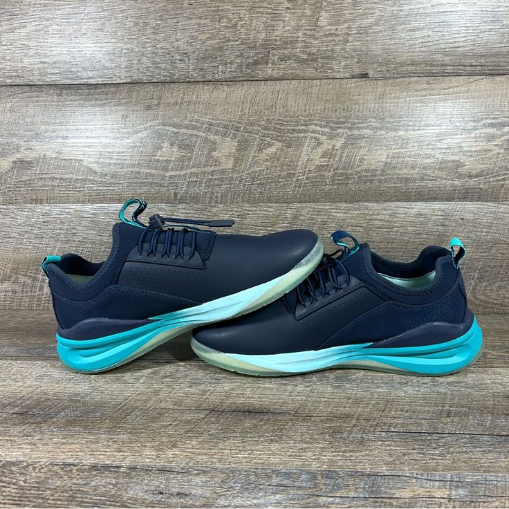 Clove Core Classic Aqua Blue Nursing Healthcare Shoes Sneakers Women's 10 / Men's 8.5 *Clove Classic Limited Edition - Aqua Blue. *Style #Cl012. *Size: Women's 10 / Men's 8.5. *Dark Blue Shoes With Aqua Ombre Soles. *Easy Cinch Laces. *Easy To Clean. *Fluid Resistant. *Made Of Clarino, Which Is A Microfiber Fabric That Mimics Real Leather. *Retail $139. *New Without Tags Or Box, Shoes Only - No Extras, Store Return. **Sizing: Clove Website States These Shoes Fit True To Size, But According To Cu Blue Slip-resistant Synthetic Sneakers, Blue Sneakers With Ortholite Insole For Jogging, Blue Low-top Walking Shoes, Blue Synthetic Walking Shoes With Boost Midsole, Blue Slip-resistant Low-top Running Shoes, Blue Lace-up Walking Shoes With Ortholite Insole, Casual Blue Walking Shoes For Jogging, Blue Low-top Synthetic Walking Shoes, Navy Sporty Low-top Walking Shoes