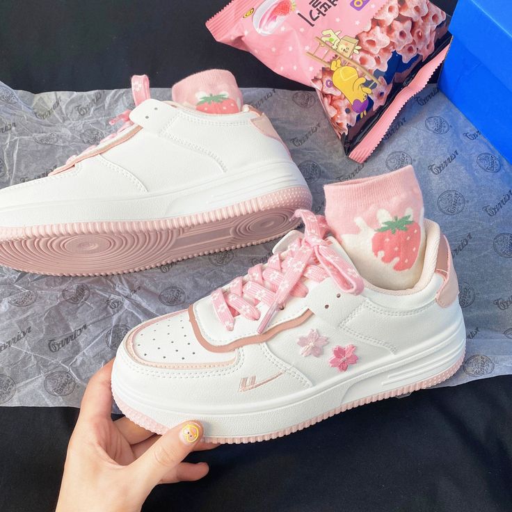 Fashion Sakura Shoes/Sneakers PN4909 ●Size:please see the picture. ●Material: pu ●About Shipping: We attach great importance to the orders of each customer and parcel delivery. 1.Processing time: 2-3 business days. 2.Shipping time: 10-15 business days to US, please allow 3-4 weeks shipping to other country.(Shipping times can be affected by variable customs clearance times or public holidays.) Parcel Delivery, Nike Air Force Sneaker, The Picture, Sneakers Nike, Shoes Sneakers, Holidays, Sneakers