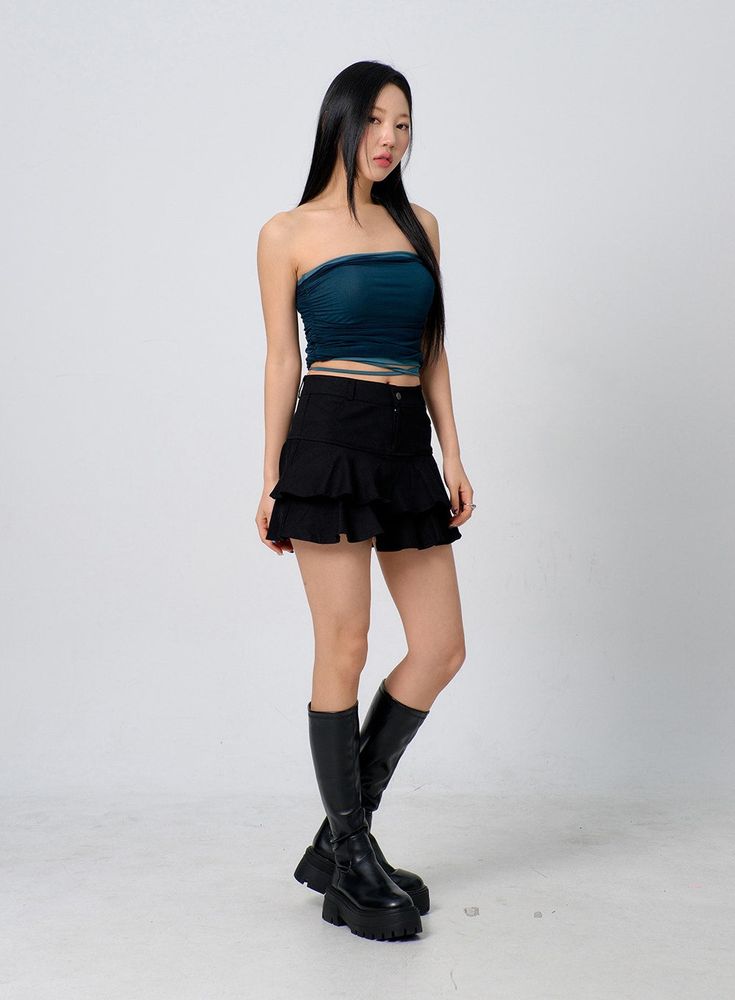 Product Detail Discover the latest in Korean fashion inspired by KPOP stars like BLACKPINK and TWICE! Our Cross Tie Tube Top BJ331 is perfect for any festival or special occasion. With a sexy street style, X strap details, and solid print, it's sure to turn heads. Made from a slim-fitting polyester and spandex blend, this top is the ultimate must-have for any fashion-forward woman. Style : Street, Sexy Occasion : Festival Detail : X strap Print : Solid Material : Polyester, Spandex, Mesh Sleeve Y2k Party Stretch Tube Top, Black Tube Top For Club And Summer, Black Tube Top For Summer Clubbing, Black Tube Top For Club, Summer Season, Black Y2k Style Tube Top For Summer, Black Y2k Tube Top For Summer, Y2k Style Cotton Crop Top For Night Out, Y2k Cotton Crop Top For Night Out, Trendy Tube Top For Summer Night Out