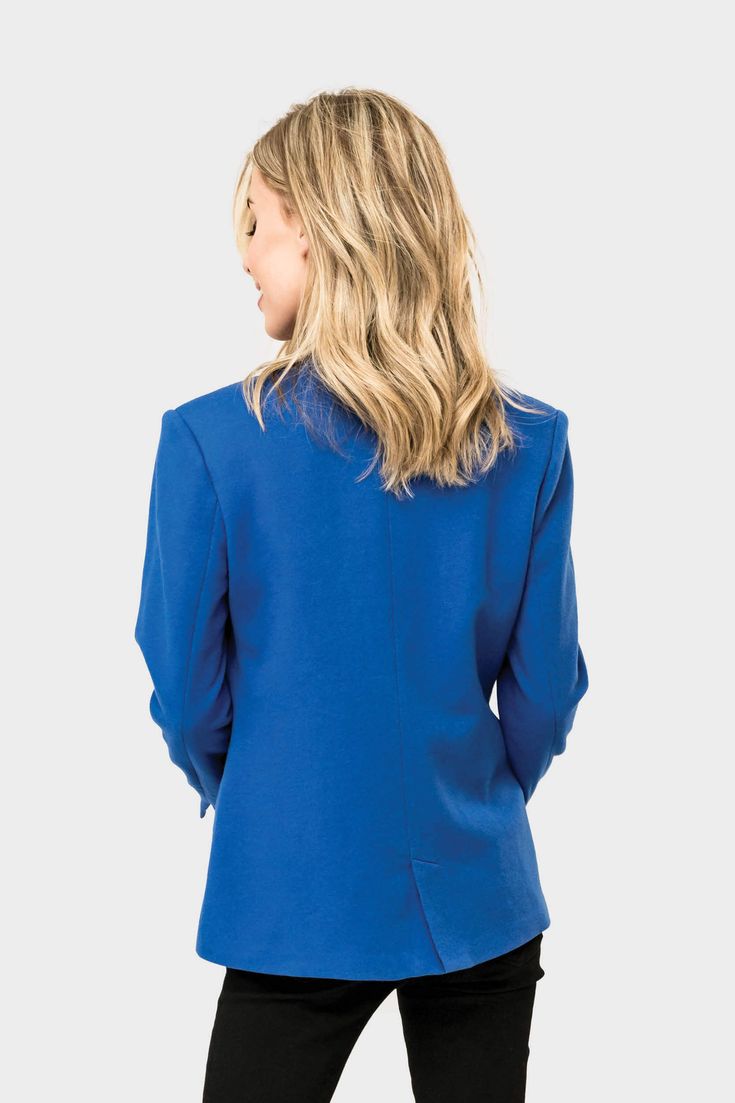 Your desk isn't the only place you can wear this versatile blazer cut with a minimized notched collar, this jacket is the perfect layer to refresh your look. Made with a soft stretchy knit and soft lining for all-day comfort. 56% Cotton | 44% Polyester Delicate Wash Cycle, Dry Flat. Length 25 3/4" (size small) If between sizes size down for a fitted look or up for a relaxed fit Jing is 5'8 and wearing size XXS in Black, Pink Smoke, Neon BerryTaylor is 5'8 and wearing size XS in Heather Grey Professional Notch Lapel Blazer With Double-breasted Buttons, Berry Red Lipstick, Sweatshirt Blazer, Classic Long Sleeve Solid-color Blazer, Cotton Single-breasted Blazer With Notch Lapel, Blue Button-up Blazer With Welt Pockets, Black And Grey Rose, Womens Business, Night Tops