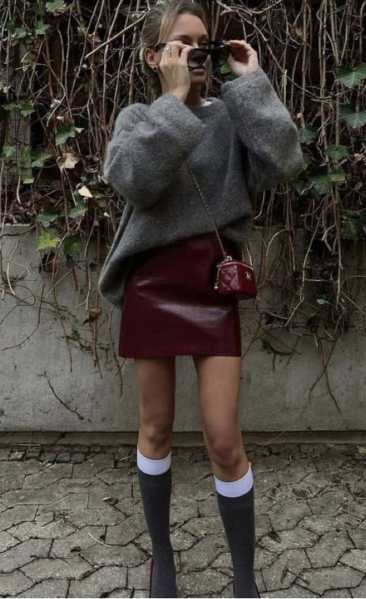 Burgundy Long Sleeve Shirt Outfit, Fall Outfits Burgundy, Winter 2024 Fashion Trends Women, Burgundy Outfit Aesthetic, Burgundy Leather Skirt Outfit, Burgundy Outfits For Women, Leather Skirt Outfit, Burgundy Outfit, Burgundy Skirt