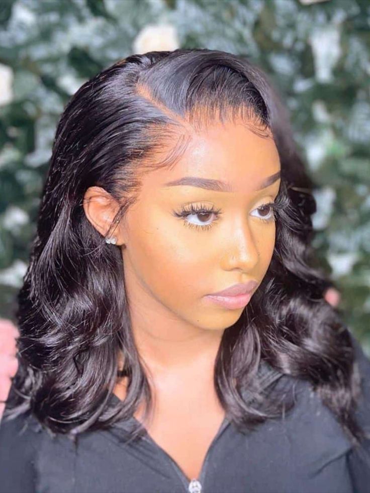 Flaunt your gorgeous waves with this layered body wave. The layers add effortless volume and movement to the hair. Click on the link to check out these 18 most incredible sew-in bob hairstyles for a fresh new style. Photo Credit: Instagram @beautyloungehb Short Sew In Hairstyles, Sew In Bob Hairstyles, Weave Bob Hairstyles, Blond Ombre, Sew In Hairstyles, Bangs Hairstyles, Curly Ponytail, Sew Ins, Chic Hairstyles