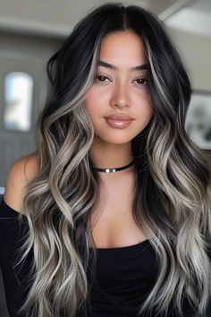 Black Hair With Grey Highlights, Dark Brown Long Hair, Balayage Hair Copper, Julia Fox, Black Hair Dye, Brunette Hair With Highlights, Dark Hair With Highlights, Dyed Hair Inspiration, Blending Gray Hair