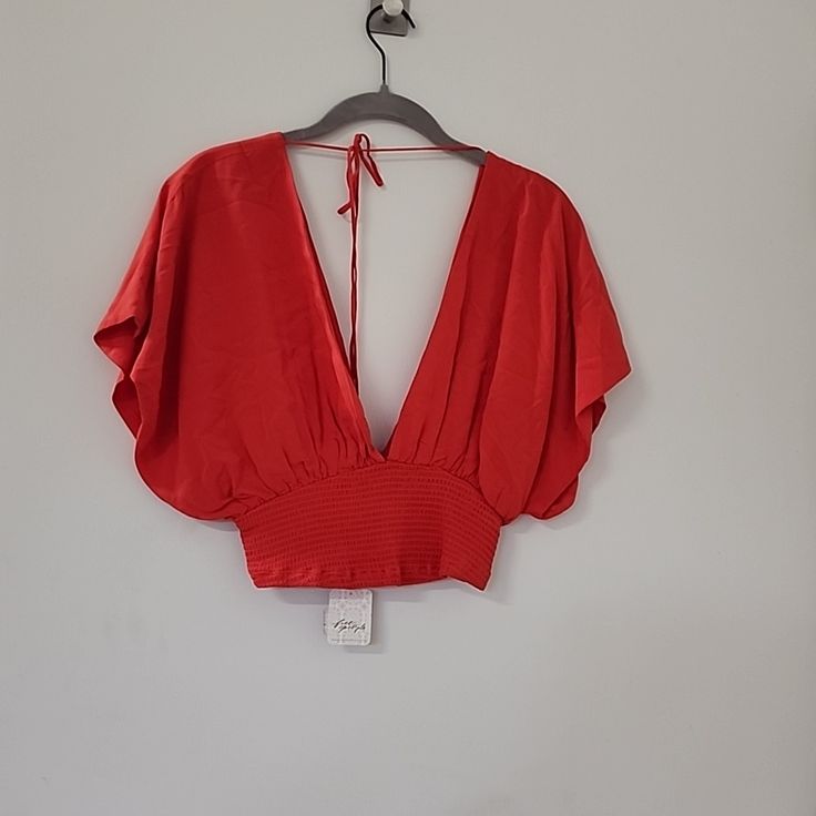 Brand New With Tags. Elegant Red Crop Top For Spring, Elegant Red Spring Crop Top, Elegant Red Summer Crop Top, Elegant Cropped Tops For Beach, Chic Cropped Tops For Vacation, Red Elegant Cropped Top, Elegant Red Cropped Top, Red Tops For Summer Party, Elegant V-neck Crop Top For Vacation