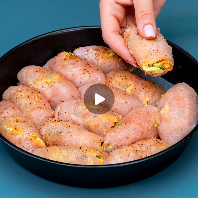 Appetizing Tv, Chicken Appetizers, Delicious Appetizer Recipes, Chicken Rolls, Chicken Breast Recipes Healthy, Healthy Homemade Recipes, Low Carb Diet Recipes, Health Dinner Recipes, February 3