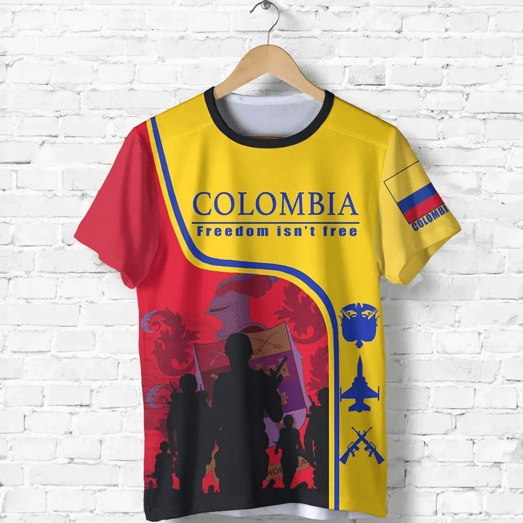 Colombia Army T Shirts Men Fashion Shirt, Classic Casual Style, Off Shoulder T Shirt, Style Crop Top, Wardrobe Classic, Army Men, Graphic Artwork, Classic Casual, Single Piece