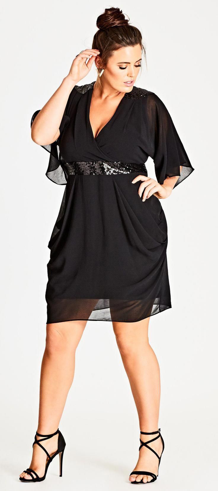 45 Plus Size Wedding Guest Dresses with Sleeves - Plus Size Cocktail Dresses - alexawebb.com #weddingcocktaildress Gaun Koktail, Best Formal Dresses, Plus Size Wedding Guest Dresses, Moda Curvy, Special Event Dresses, Plus Size Cocktail Dresses, Gaun Fashion, Look Plus Size, Plus Size Party Dresses