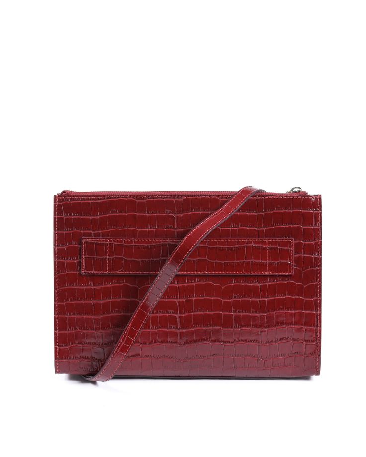 Embrace elegance with the Dee Ocleppo Dorset Clutch, a statement piece that exudes sophistication and style. Crafted with meticulous attention to detail and fine craftsmanship, this clutch offers a seamless blend of luxury and versatility. Refined Fashion, Attention To Detail, Modern Woman, Industrial Style, Statement Pieces, Luxury Branding, Leather Handbags, Red, Bordeaux