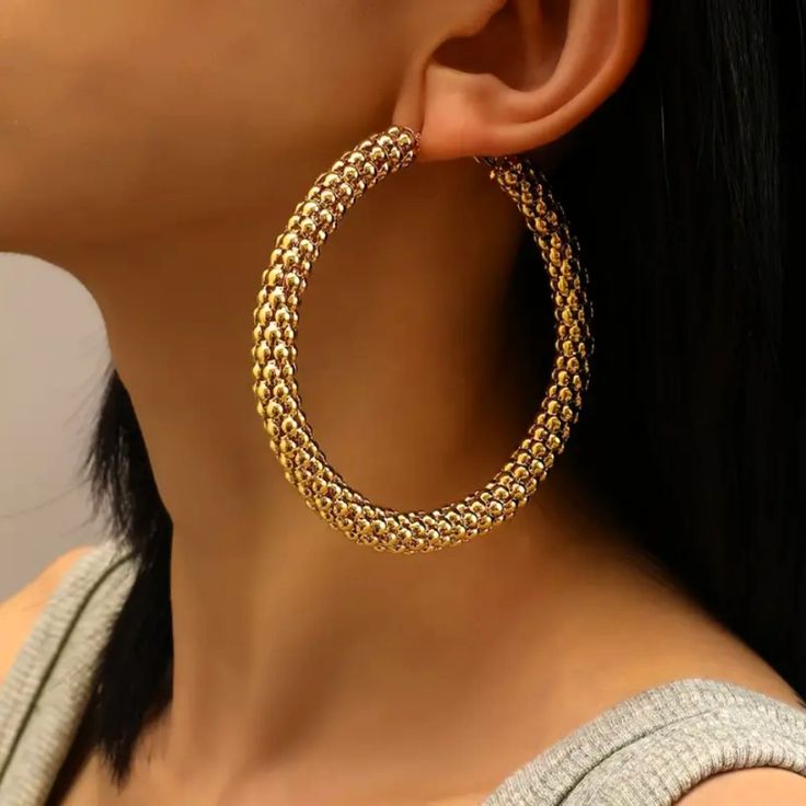 Brand New Women's Large Gold Hoop Earrings Genuine 14k Gold Plated Sterling Silver 3" Size Comfortable & Lightweight Retail Price $300 Buy With Confidence From A Trusted Seller With A 99%+ Feedback Rating! A0214 (Id-1736-) Large Gold Hoop Earrings, Large Hoop Earrings, Gold Hoop, Gold Hoop Earrings, Gold Plated Sterling Silver, Beautiful Jewelry, Silver Gold, Silver Jewelry, Gold Plate