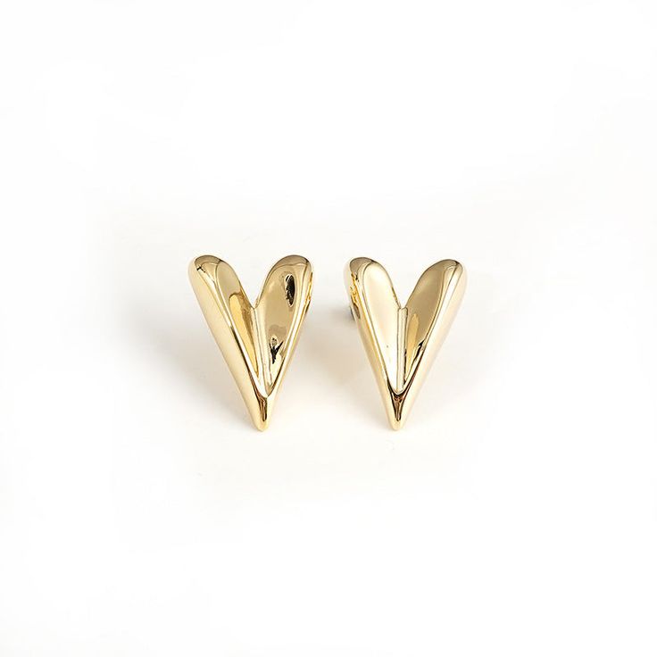 ARROW stereoscopic heart shape earrings Gold Open Heart Single Earring, Single Gold Open Heart Earring, Yellow Gold Earrings With Heart Charm, Gold Metal Double Heart Earrings, Gold Double Heart Metal Earrings, Gold Open Heart Earrings For Pierced Ears, Gold Metal Heart Earrings Pierced, Gold Heart Metal Earrings, Gold Metal Heart Pierced Earrings