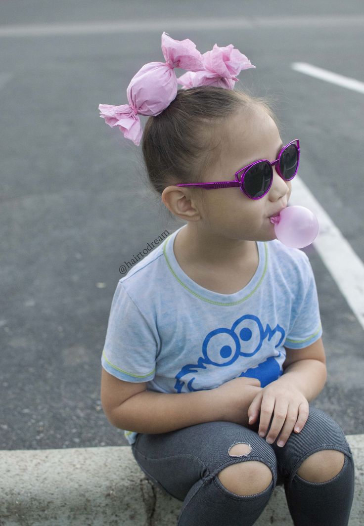 Great for wacky hair day at school. Follow along of more @hairtodream(IG) Hairtodream(YouTube) Hair to Dream(FB) ... crazy hair day ideas. candy land hair. Toddler hair ideas. Easy toddler hairstyles. Bubblegum hair. Fun hair. Easy hairstyles for little girls. Bun hairstyles. Spirit week at school. Peinados para niñas. Crazy Hair For Kids, Hairstyle For Kids, Easy Toddler Hairstyles, Girls School Hairstyles, Candy Girls, My Little Pony Costume, Crazy Hat Day, Easy Hairstyles For School, Wacky Hair Days