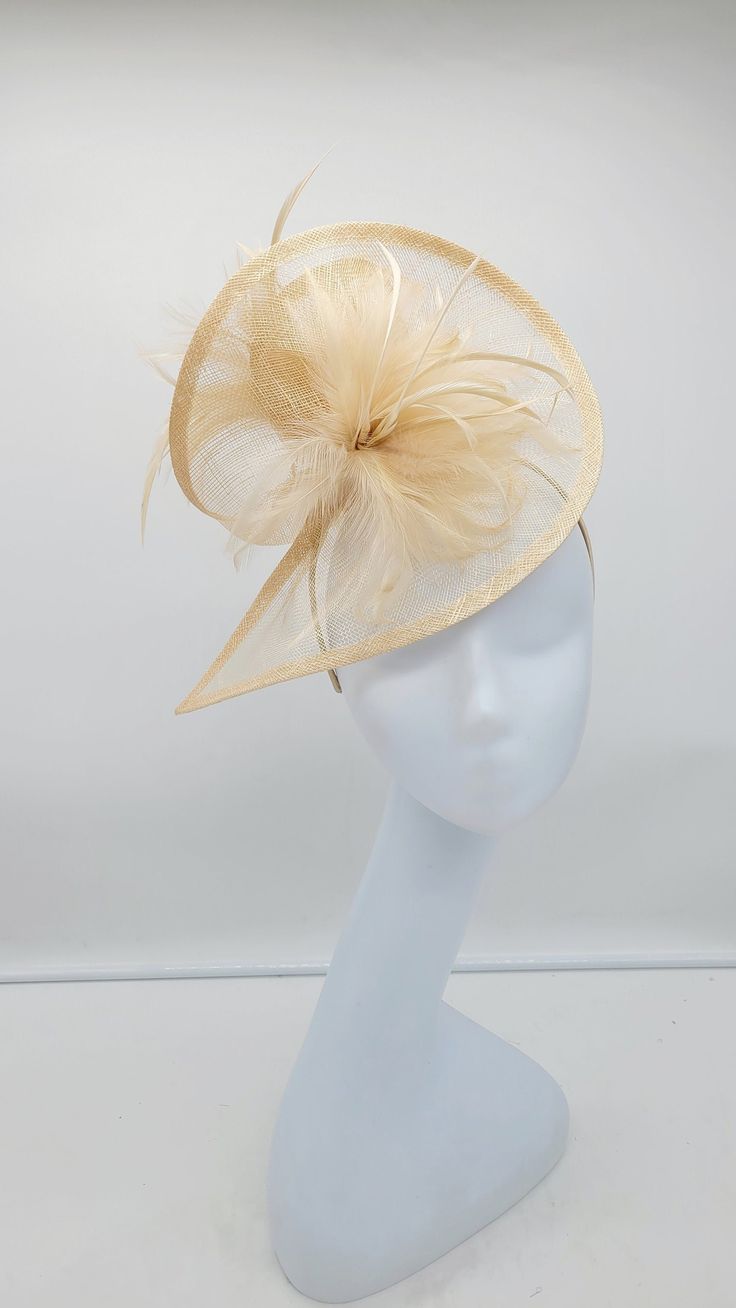 Beige (Natural) classic Kentucky derby and wedding fascinator. Vintage look and a classy finish. Great way to compliment your wedding, bridal shower, rehearsal dinner, cocktail party, or church outfits. - Fast Shipping - Rare find -Discount for group purchase. Reach out and let's know how I can help They come in other colors Magenta Color-- https://www.etsy.com/HatsandPearls/listing/762039958/magentafuschia-fascinator-wedding-hat?utm_source=Copy&utm_medium=ListingManager&utm_campaign=Share&utm_t Luxury Fitted Beige Fascinator, Fascinator Wedding, Pink And Red Dress, Kentucky Derby Fascinator, Pink Fascinator, Derby Fascinator, Wedding Fascinators, Church Hats, Church Outfits