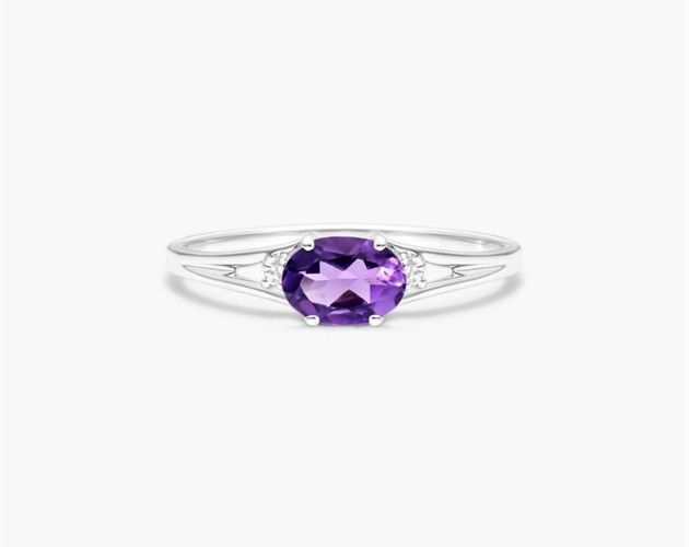 14K White Gold Oval Amethyst and Diamond Accent Birthstone Ring. The birthstone of February, Amethysts are known for luxury and were once only permitted to be worn by royalty. Amethysts are said to strengthen relationships and bring courage, creativity and clarity to those who wear them. This richly hued east -west Amethyst ring with accent diamonds is the perfect piece for your special someone Jewelry Diamonds, Engagement Ring Styles, Diamond Design, Designer Engagement Rings, Amethyst Ring, Birthstone Ring, Diamond Heart, Granada, Colored Diamonds