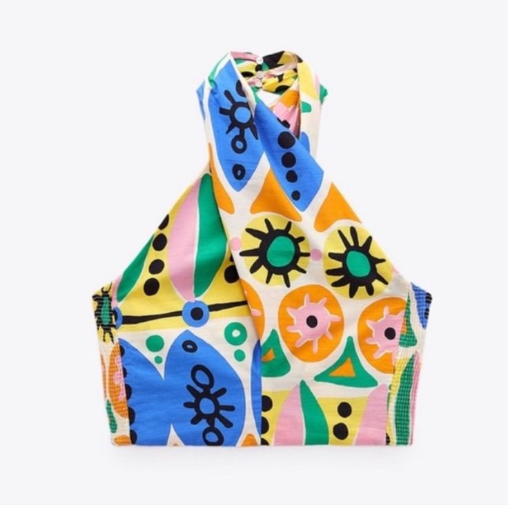 Zara Multicolored Printed Crop Halter Top Brand New With Tags Small Questions? Leave A Comment Below! Halter Crop Top, Zara Tops, Halter Top, Blue Orange, Top Brands, Zara, Womens Tops, Crop Tops, Brand New