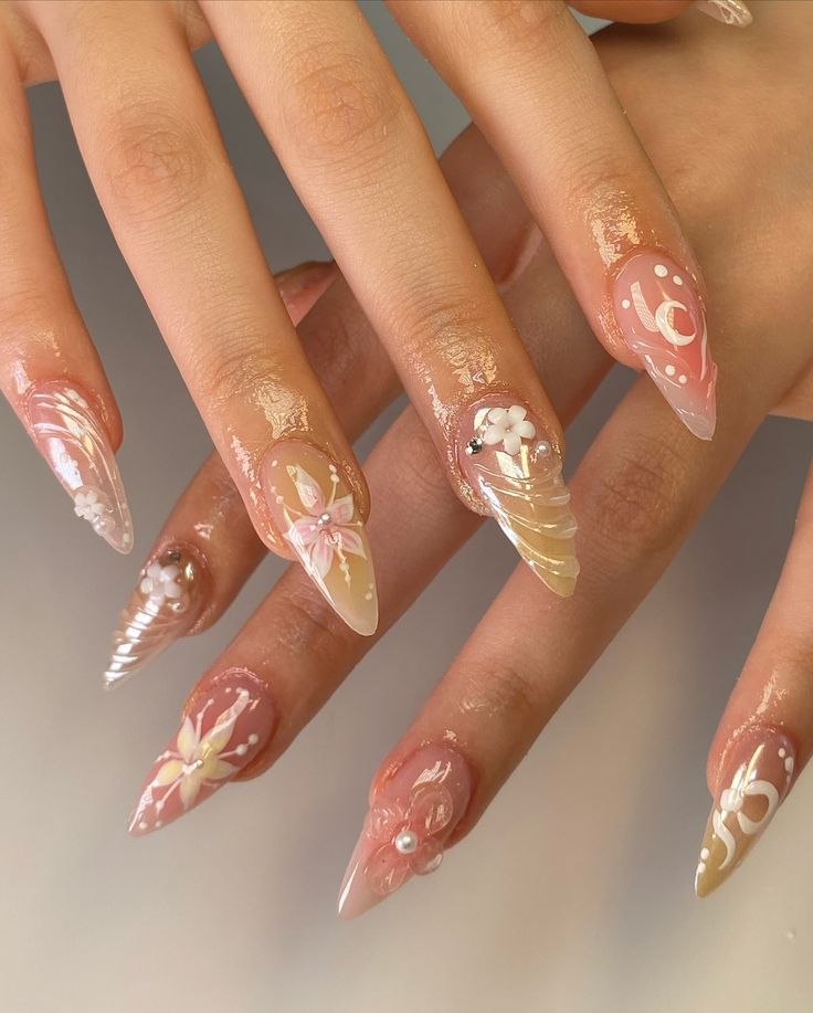 Soft floral set 🌼 Romantic Nails, Long Nail Designs, Floral Nail, Mermaid Nails, Classy Acrylic Nails, Floral Nail Art, Pretty Gel Nails, Really Cute Nails, Floral Set