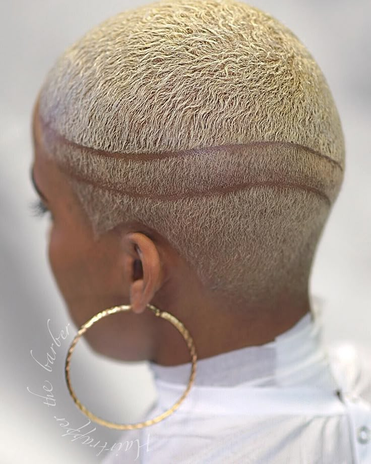 w/ @ambitious_dani2 Hair Ideas For 2023, Black Girls With Blonde Hair, Girls With Blonde Hair, Middle Part Curly Hair, Bald Hairstyles For Women, Faded Hair Color, Short Platinum Blonde Hair, Short Fade Haircut, Short Shaved Hairstyles