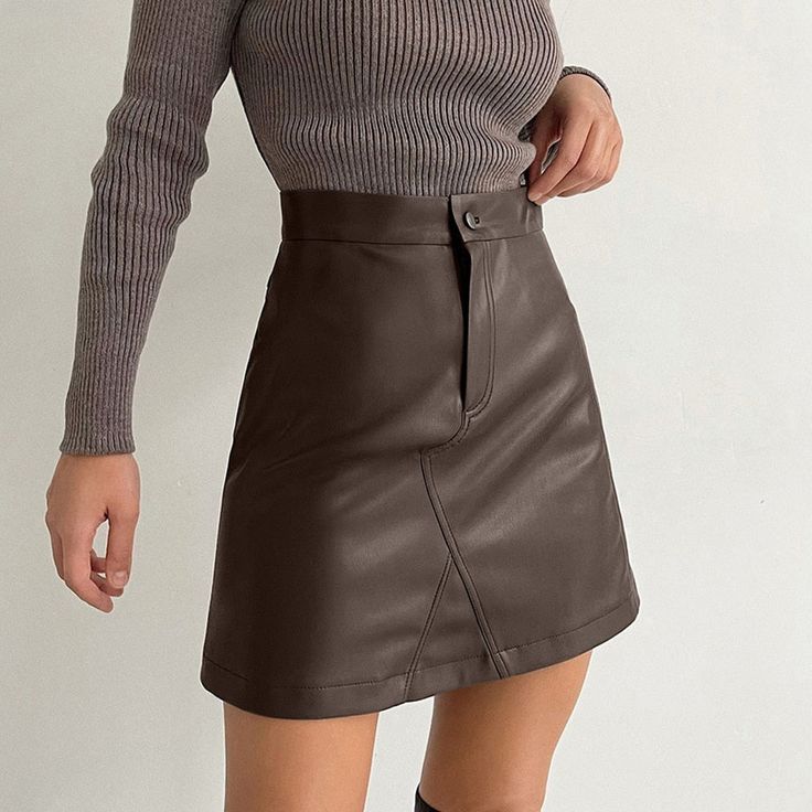 Tavimart Brown skirt female leather skirt pencil skirt office autumn and winter street fashion high waist black sexy tight PU short skirt Note: The size is measured manually. The measurement method varies from person to person. Generally there will be an error of 1-3cm, please understand Winter Street Fashion, Pencil Skirt Office, Womens Leather Skirt, Skirt Office, Womens Pleated Skirt, Office Skirt, Skirt Pencil, Winter Street, Brown Skirt