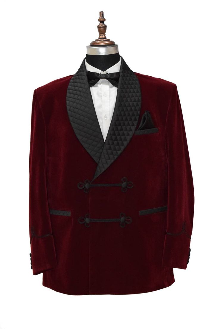 Excited to share the latest addition to my #etsy shop: Men Smoking Jackets Maroon Quilted Lapel Velvet Dinner Party Wear Coats https://etsy.me/2S4mL7p #solid #button #westerncowboy #no #dinnerpartycoat #smokingjackets #maroon #doublebreasted #dinnercoat Party Wear Blazers, Quilted Blazer, Black Blazer Men, Jacket Formal, Dinner Suit, Wedding Party Wear, Formal Fashion, Slim Fit Tuxedo, Suit For Men