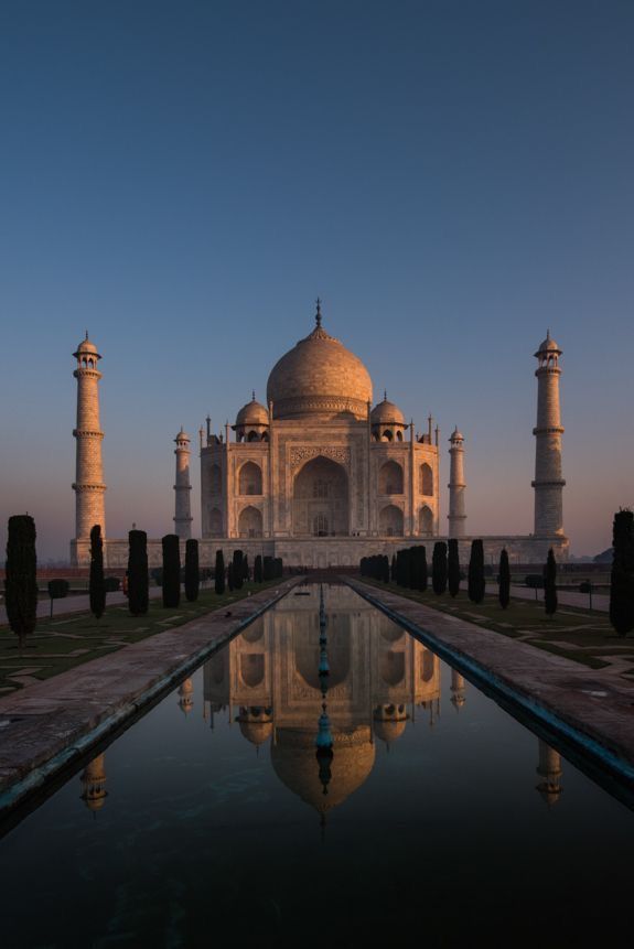 the tajwa is one of the most famous buildings in india, and it's unique to see