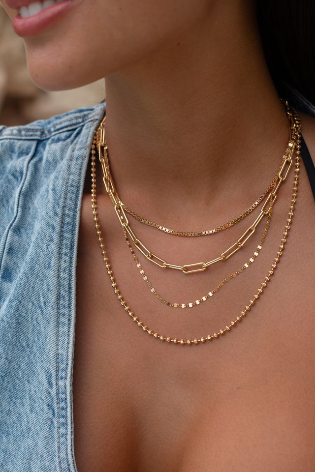 Your new favorite layering chain just entered the chat. Part of Victoria's 'Perfect Stack', this layering chain is perfect for both the minimalist and the maximalist girl - whether you wear it alone or incorporate it into your stack, this necklace catches the light from all angles. 14k Gold Fill Tarnish Resistant + safe for sensitive skin Dimensions: 17" Victoria Garrick Browne is a viral content creator, founder, and public speaker who isn't afraid to get real. Her mission is to de-stigmatize t Trendy Everyday Necklace With Satellite Chain, Everyday Trendy Satellite Chain Necklace, Multi-strand Clavicle Chain Necklace For Layering, Trendy Layering Jewelry With Satellite Chain, Adjustable Chain Choker Necklace For Layering, Everyday Long Chain Layered Necklace, Trendy Multi-strand Charm Necklaces For Layering, Trendy Everyday Satellite Chain Necklace, Long Layered Necklace With Delicate Chain