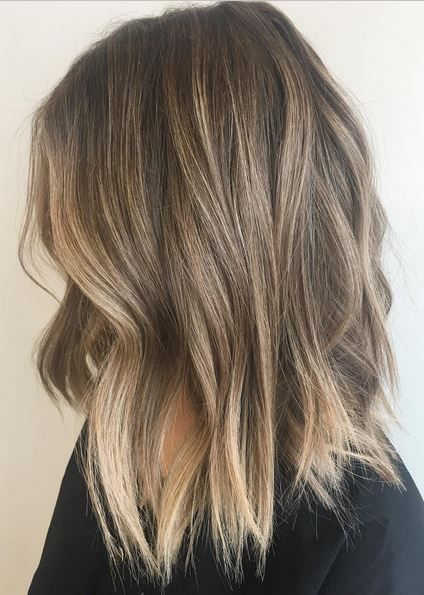 Seriously though. This balayage bronde application is beyond perfection. Color by Brae Erickson.  Filed under: Hair Color, Hair Styles, Hair Stylists Tagged: balayage, beauty, blonde, bronde, hair, hi Ice Hair, Balayage Lob, Blonde Lob, Kadeřnické Trendy, Golden Blonde Hair, At Home Hair Color, Light Blonde Hair, Vlasové Trendy, Honey Hair