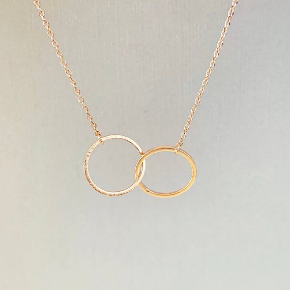 Infinity Circle Necklace, Interlocking Circle Necklace, Double Circle Necklace, Entwined Ring Necklace, Minimalist, Couple Sister Necklace Minimalist Rose Gold Charm Necklace For Anniversary, Minimalist Charm Necklace For Anniversary, Minimalist Infinity Necklace For Anniversary Gift, Minimalist Infinity Clavicle Chain Necklace, Minimalist Infinity Necklace For Anniversary, Minimalist Jewelry For Anniversary Gift, Minimalist Rose Gold Necklace For Anniversary, Minimalist Clavicle Chain Jewelry For Anniversary, Minimalist Infinity Necklace With Delicate Chain