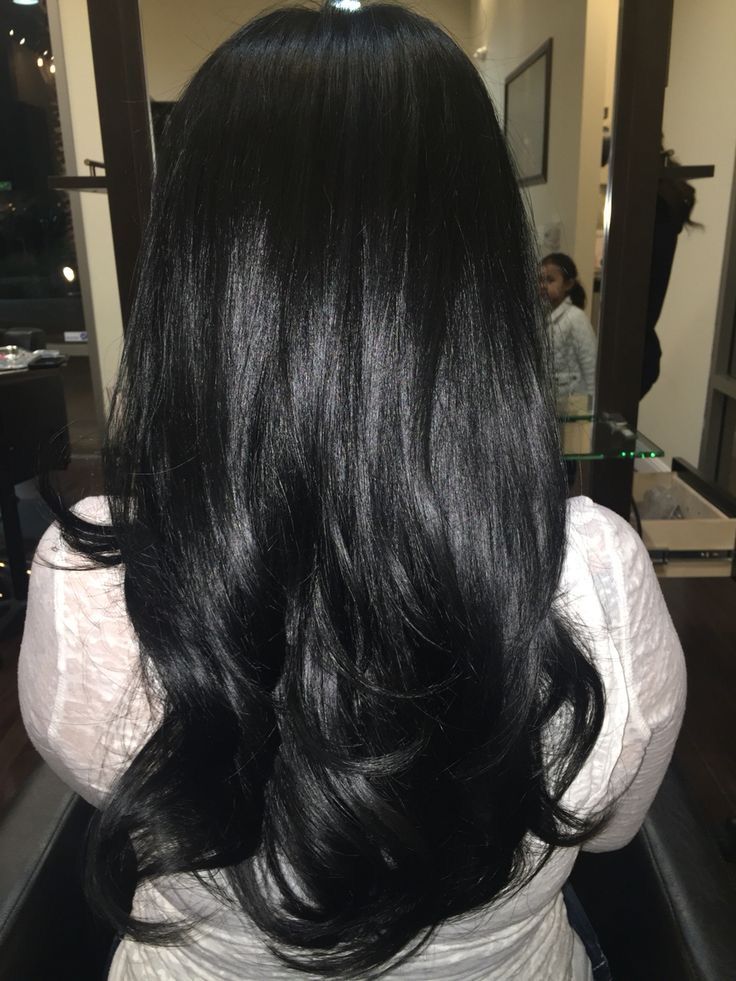 Black Hair Color Aesthetic, Jet Black Blowout, Jet Black Hair Blowout, Blowout Hair Black Hair, Jet Black Hair Asian, Jet Black Hair Medium Length, Black Blowout Hair, Blowout Black Hair, Black Hair Blowout