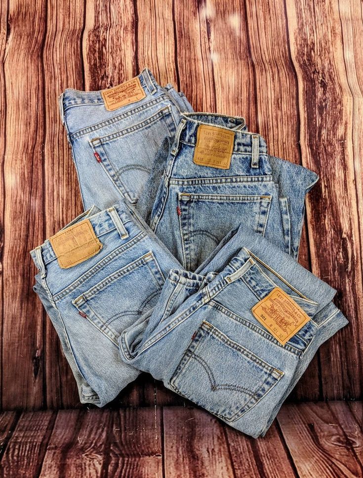 Vintage Levi's High Waisted Denim Jean Mom Jean Sizes 27/ | Etsy High Waist Outfit, High Waist Outfits, Waist Outfit, Levi Mom Jeans, Levis Mom Jeans, Jean Mom, Vintage Levis Jeans, Plus Size Vintage, Cute Preppy Outfits