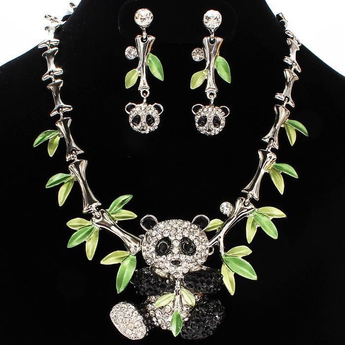 Silver Metal Panda Rhinestone Leaf Necklace With Earring Set For Women Unique #cheapnecklacesforwomen #necklacesforwomen Boho Necklaces, 2 Earrings, Leaf Necklace, Boho Necklace, Set For Women, Beauty Fashion, Earring Set, Womens Necklaces, Metallic Silver