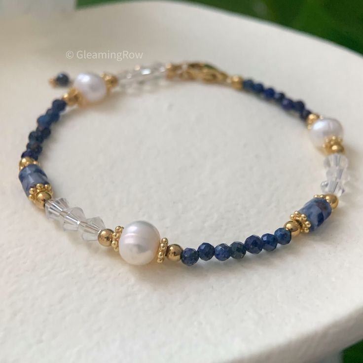 mixed gem beaded pearl bracelet, gemstone crystal bracelet, handmade bracelet gift for her ◽️ S I Z E ∙ G U I D E ◽️   All bracelets in shop are adjustable, which can fit for most wrist size. ◽️ P A C K A G I N G ∙ R E C E I P T S ◽️  * All items are nicely packaged ready to gift in elegant jewelry boxes. * As so many of our orders are gifts, I do not include receipts in any of our packaging. Receipts can be found under your purchases on Etsy. ◽️ U P G R A D E ∙ P A C K A G I N G ◽️  * Our default packaging is gift-ready. You can also upgrade it to premium gift wrapping by clicking 「 Mark order as a gift 」 when check out. ◽️ T U R N ∙ A R O U N D ∙ T I M E ◽️   * All items purchased will be shipped within 5 business days. ◽️ D O M E S T I C ∙ S H I P P I N G ∙ T I M E ◽️   * USPS First-Cla Elegant Pearl Beaded Bracelets With Gemstones, Pearl Beaded Gemstone Bracelets As Gift, Elegant Beaded Pearl Bracelet For Healing, Pearl Gemstone Bracelets As A Gift, Jewelry Trends 2024, Pearl Bracelet Ideas, Pearl Bead Bracelet, Unique Beaded Jewelry, Diy Beaded Rings