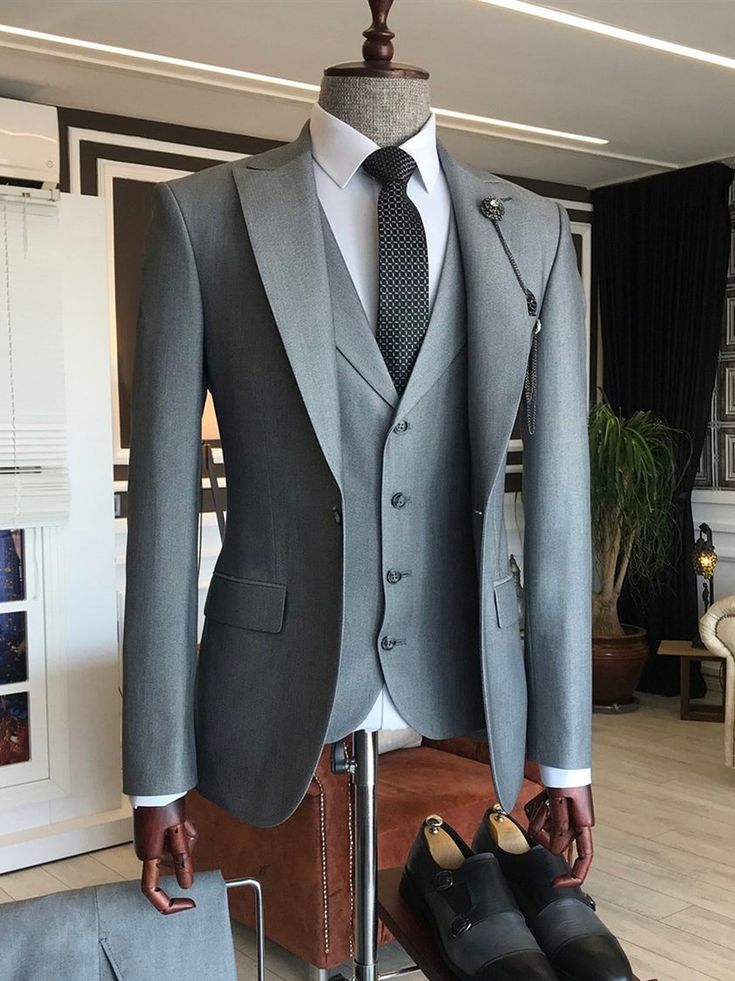 Bojoni Grey Slim-Fit Suit 3-Piece | BOJONI Blazer Waistcoat, Grey Slim Fit Suit, Stylish Mens Suits, Gentleman Outfit, Slim Fit Suit Men, Suits Men Business, Classy Suits, Dress Suits For Men, Designer Suits For Men