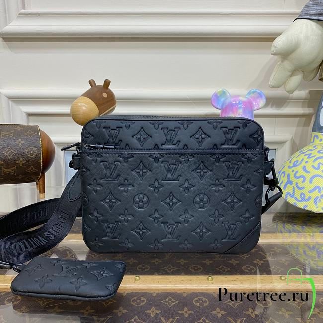 LV Trio Messenger Bag Black M46602 size 25 x 18.5 x 7 cm - puretree.ru Lv Trio Messenger, Lv Messenger Bag, Louis Vuitton Messenger Bag, Cowhide Fabric, Platform Shoes Sandals, Triangle Bag, Small Coin Purse, Bags Black, Round Bag