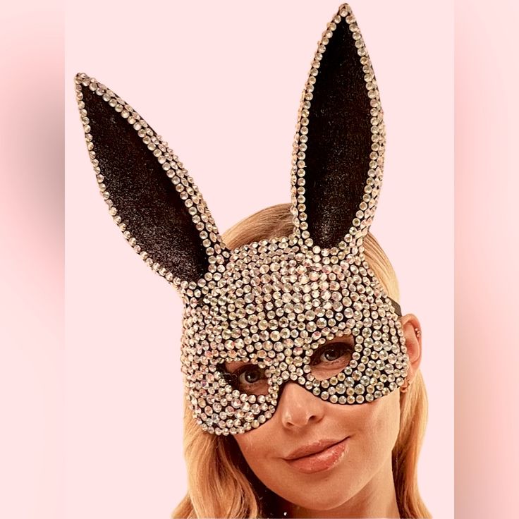 This Sexy Bunny Mask Is Covered In Iridescent Rhinestones. It’s A Great Addition To A Sexy Bunny Halloween Costume Or Great For Playing Dress Up. Only 1 Available. Brand New!! Get It In Time For Halloween Sizes Of Stones May Vary As Mask Are Hand Crafted Halloween Chic, Bunny Halloween, Diy Mascara, Bunny Halloween Costume, Bunny Mask, Play Pretend, Playing Dress Up, 3d Print, Halloween Costume