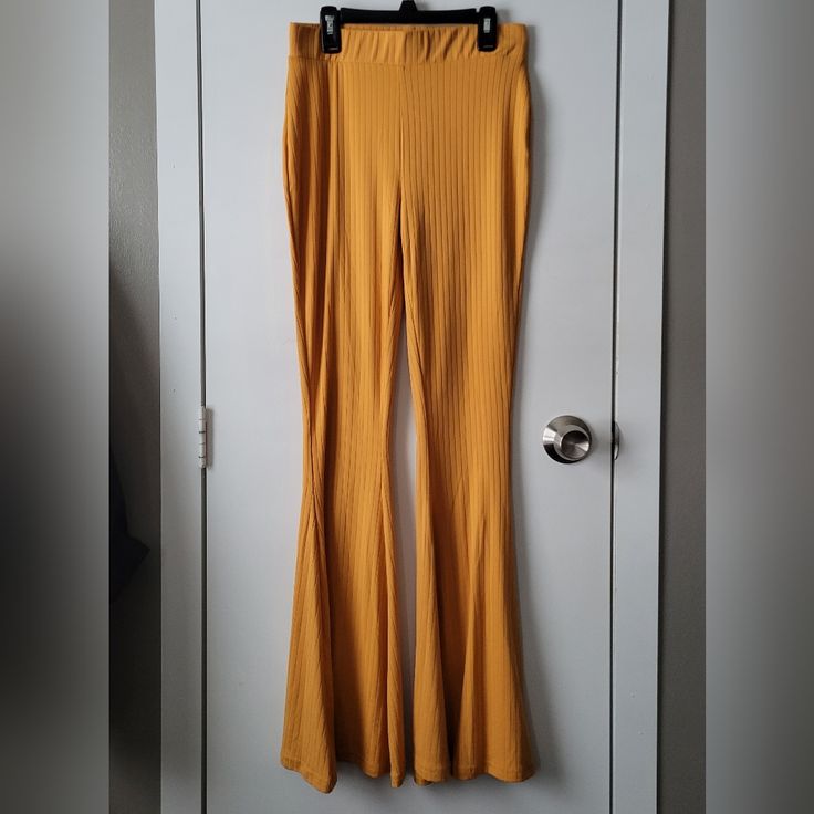 New Without Tags! So Comfortable! Spring Yellow Stretch Wide Leg Pants, Flared Stretch Bottoms For Day Out, Casual Yellow Flare Bottoms, Stretch Flare Bottoms For Day Out, Yellow Non-stretch Full-length Bottoms, Yellow Full Length Bottoms For Fall, Yellow Flare Bottoms For Summer, Yellow Bottoms For Day Out In Fall, Yellow Stretch Wide-leg Pants