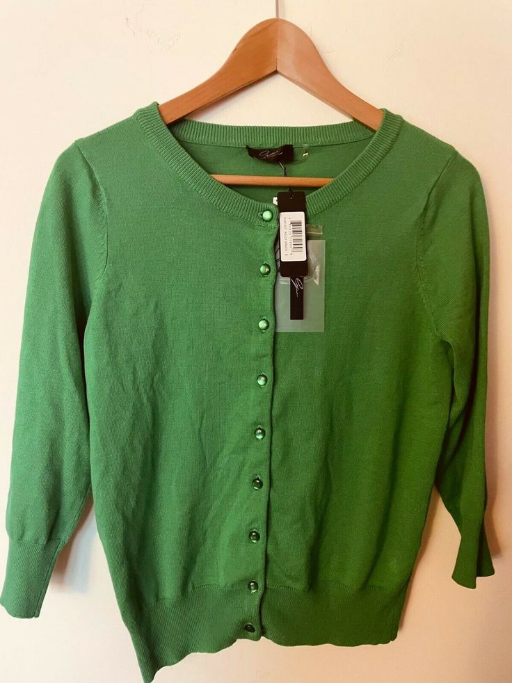 women kelly green soft sweater size s. Green Cotton Sweater For Spring, Spring Green Cotton Sweater, Trendy Green Cardigan, Trendy Green Crew Neck Cardigan, Green Cotton Cardigan For Winter, Green Cotton Winter Cardigan, Green Cotton Sweater For Fall, Green Cotton Long Sleeve Cardigan, Trendy Green Cotton Sweater