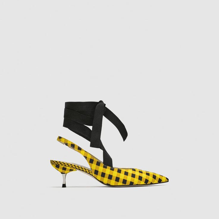 New With Tag. Eur 39 Us 8 Yellow Slingback Shoes With Kitten Heels. Detachable Straps Detail On The Sides. Fastens With A Strap In The Back. Heel Height Of 6 Cm. / 2.3″ Upper 100% Polyester Lining 100% Polyurethane Sole 100% Polyurethane Thermoplastic Slipsole 90% Polyurethane, 10% Polyester Yellow Pointed Toe Slingback Pumps For Spring, Yellow Pointed Toe Slingback Pumps For Summer, Yellow Slingback Pumps For Spring, Spring Yellow Slingback Pumps, Yellow Ankle Strap Slingback Pumps For Spring, Chic Yellow Slingback Pumps For Summer, Chic Yellow Slingback Pumps For Spring, Yellow High Heel Slingback Pumps For Summer, Yellow Slingback Pumps For Party