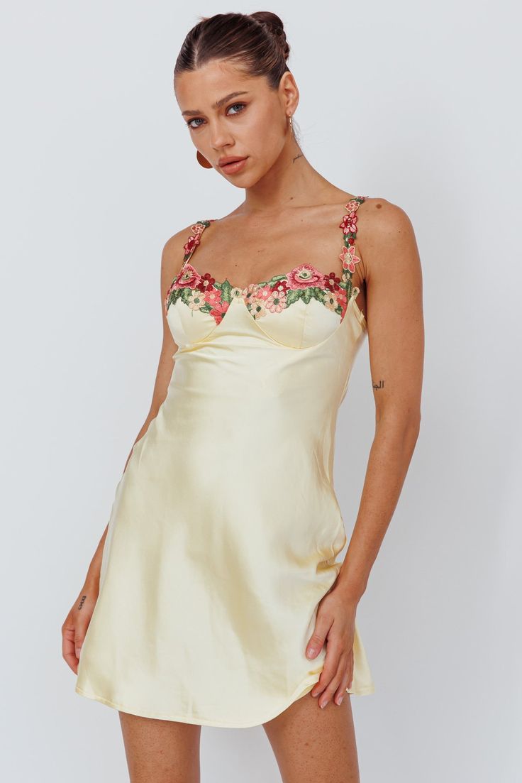 Shop the Rose Garden Floral Applique Mini Dress Yellow | Selfie Leslie Yellow Hoco Dress, Hoco Inspo, Selfie Leslie, Yellow Bridesmaid Dresses, Yellow Mini Dress, Purple Bridesmaids, Yellow Bridesmaids, Red Bridesmaids, Garden Mini