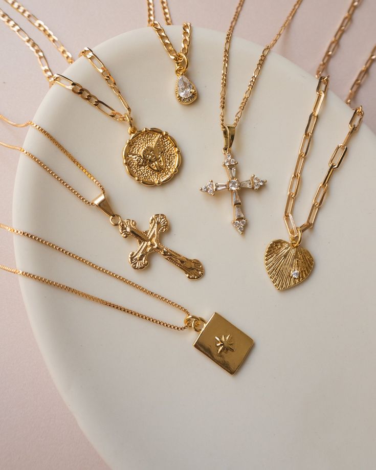 Cross Gold Necklace, Necklace Layering Gold, Cherub Necklace, Dainty Pendant Necklace, Angel Cherub, Angel Jewelry, Gold Filled Necklace, Coin Pendant Necklace, Gold Cross Pendant